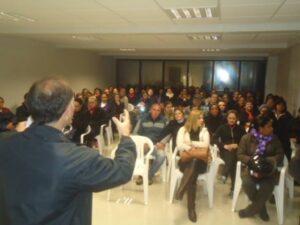 Direção do hospital do Círculo propõe retirar direitos dos funcionários