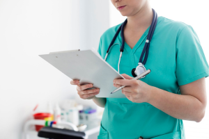 Ministério da Saúde lança 3ª cartilha do Piso da Enfermagem