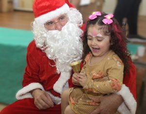 Galeria de fotos da Festa de Natal do Sindisaúde